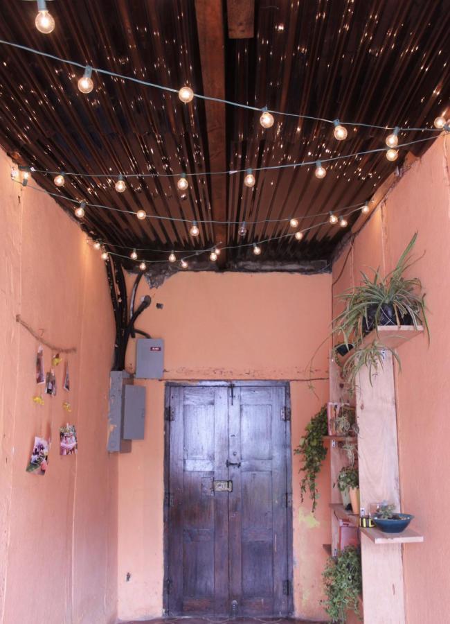 Esperanza Hostel アンティグア・グアテマラ エクステリア 写真